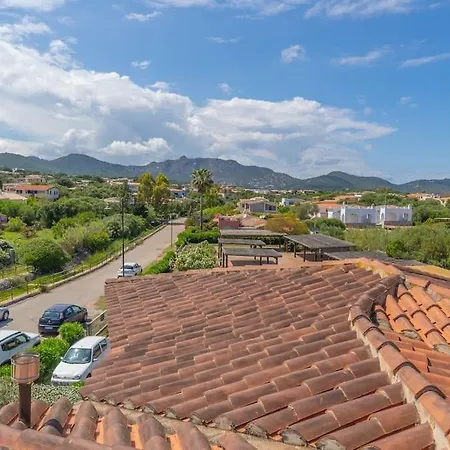 Incantevole Casa Con Vista Mare E Piscina