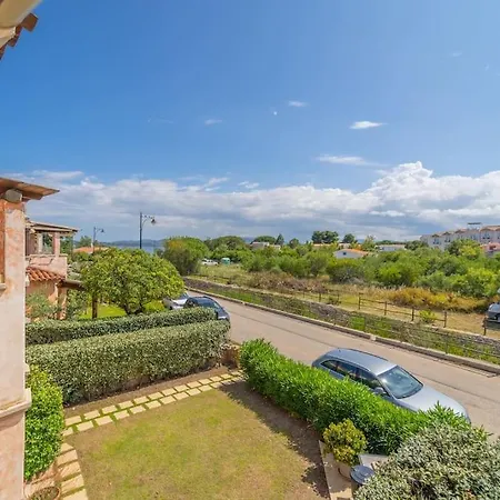 Incantevole Casa Con Vista Mare E Piscina Διαμέρισμα Όλμπια