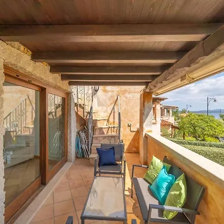 Incantevole Casa Con Vista Mare E Piscina Διαμέρισμα Όλμπια